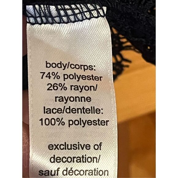 Maurices navy lace top size small nwt (3717) - Picture 4 of 5